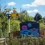 Κατάλυμα σε φάρμα Skipbridge Farm Glamping *