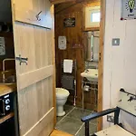 Skipbridge Farm Glamping * Green Hammerton